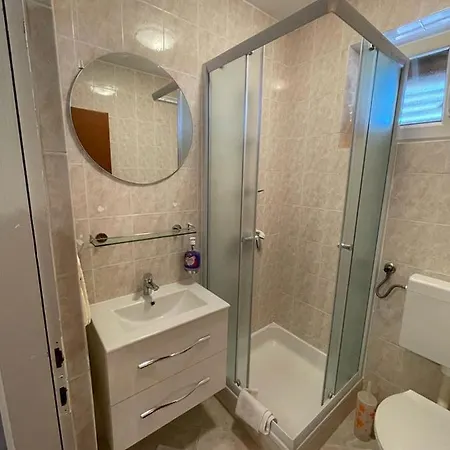 Apartmani Vrankovic Sveta Nedelja  Exterior photo