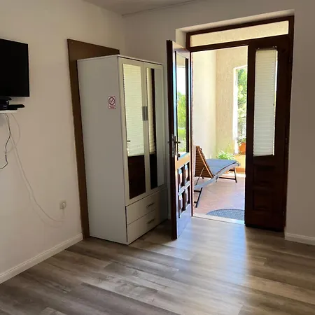 Apartmani Vrankovic Sveta Nedelja  Exterior photo